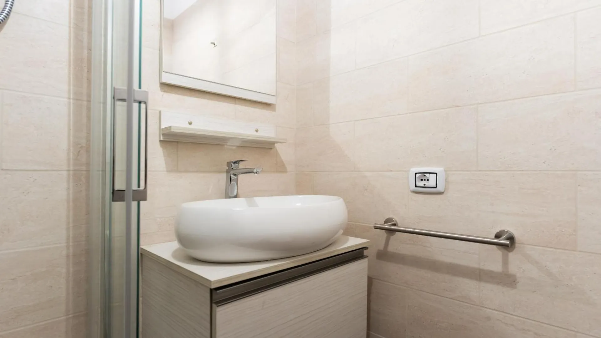 Casa Cadorna 6 Free Wifi Centrale Villasimius 0*,  Italy